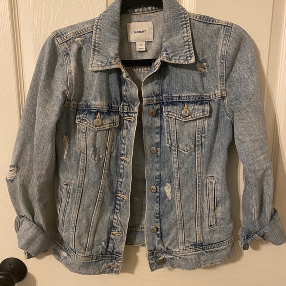 Old Navy distressed jean jacket - Picture 2 of 3